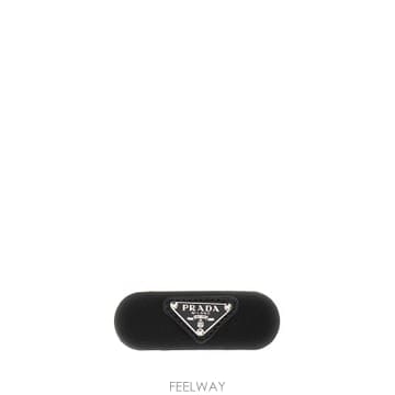PRADA 26SS ����� ���� hair clip in Re Nylon 1IF1292DMIF0002 TP5731608326SS ����� ���� hair clip in Re Nylon 1IF1292DMIF0002