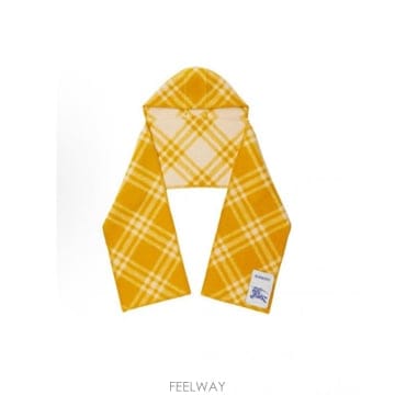 Burberry Burberry ���� ��ī�� 81169861 TP577975950Burberry ���� ��ī�� 81169861 TP577975950