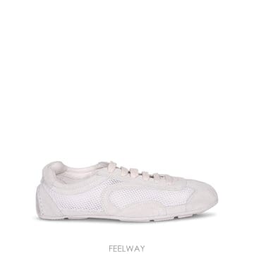 26SS 프라다 Breathable mesh 스니커즈 with suede details  Tone on to