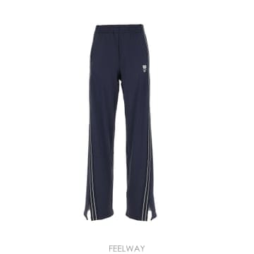 | Other Brand | 26SS Wilson PANTALONI WE00005U001001CLASSICNAVY TP57459184326SS Wilson PANTALONI WE00005U001001CLASSICNAVY TP5745