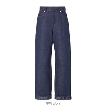 FENDI 26SS Fendi FF Reverse jeans FLP882AOHSF0QB0 TP57166073126SS Fendi FF Reverse jeans FLP882AOHSF0QB0 TP57166073