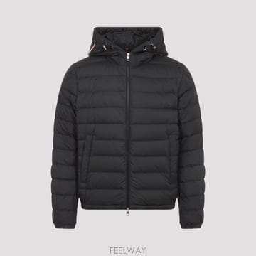 Moncler Moncler Moncler Vermeille ���� L10911A00006597X2999 TP57039626Moncler Moncler Vermeille ���� L10911A00006597X2999 TP
