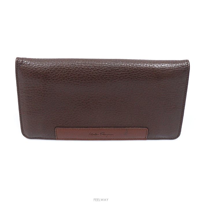 Ferragamo Ferragamo(��󰡸�) 66 5042 ���� �׷��� ī����Ų ������Ferragamo(��󰡸�) 66 5042 ���� �׷��� ī����Ų ��