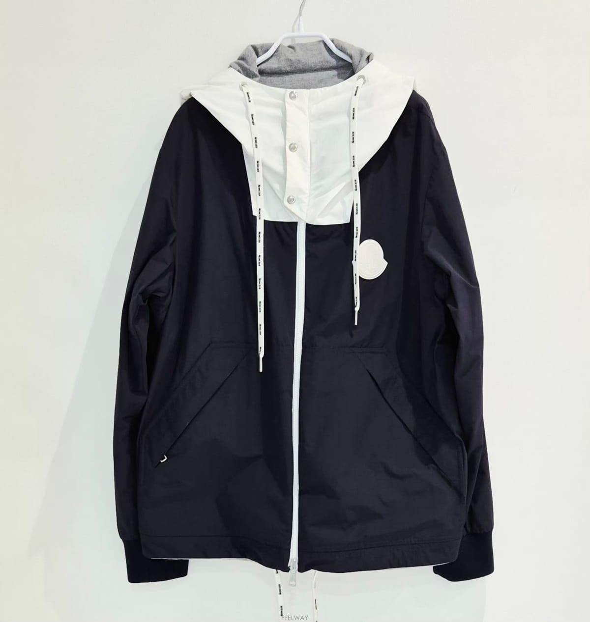 Moncler ��Ŭ���� �������� �ĵ� ���� Chabat ������ 4��Ŭ���� �������� �ĵ� ���� Chabat ������ 4