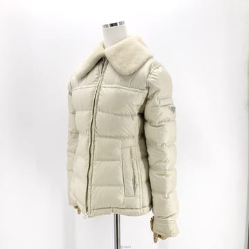 PRADA ����� �ﰢ�ΰ� ������ ���� �� �е� ��������� �ﰢ�ΰ� ������ ���� �� �е� ����
