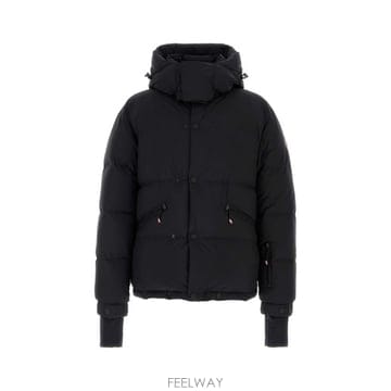 해외 유럽배송 몽클레르 그르노블 남성 코라이아 자켓 K20971A00008539X6 999