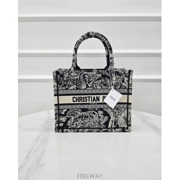 DIOR [�̴ٽ�] ��� ����Ʈ ���� Ʈ�� �� ���� M1265ZRGO ����ǰ[�̴ٽ�] ��� ����Ʈ ���� Ʈ�� �� ���� M1265ZRGO ����