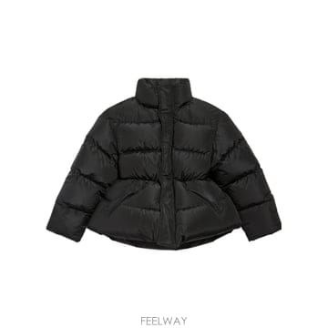 26SS Balenciaga 푸퍼 자켓 850876TRO051000 TP577302997