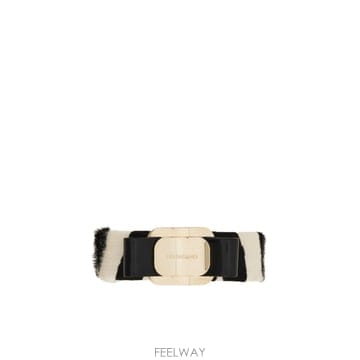 Ferragamo 26SS ����䷹ ��󰡸� ���� hair �Ǽ����� 340465791474 TP57367554126SS ����䷹ ��󰡸� ���� hair �Ǽ����� 340465791474