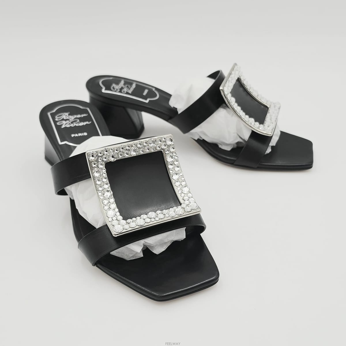 Roger Vivier ������� ��Ű��� ũ����Ż ��Ŭ �������� 34size������� ��Ű��� ũ����Ż ��Ŭ �������� 34size