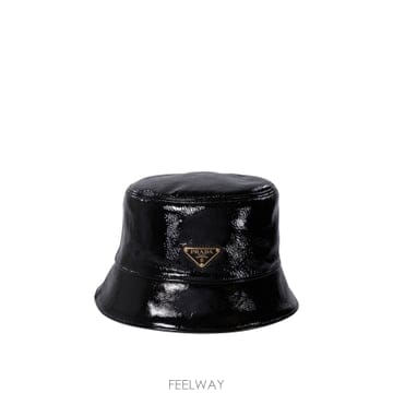 25SS 프라다 Naplak patent 레더 버켓 모자 1HC1372DNTF0002 TP572121948