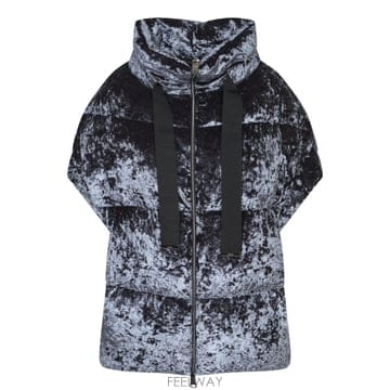 Herno 25FW ������ �ٿ� cape featuring velour fabric with paillettes det25FW ������ �ٿ� cape featuring velour fabric with pai