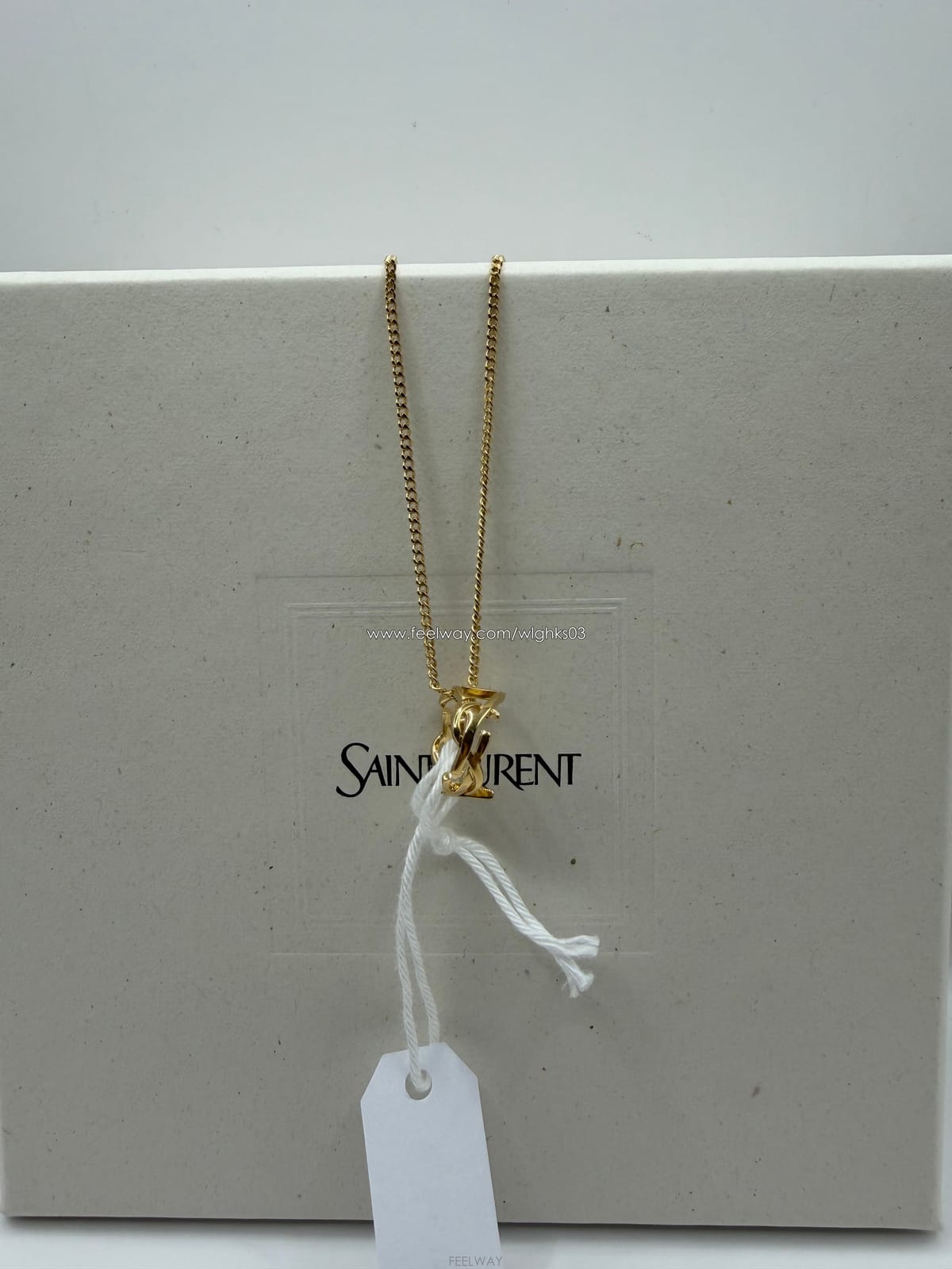 Saint Laurent ���ζ� ī���� ü�� ��Ŭ���� ��Ż ��� 822754���ζ� ī���� ü�� ��Ŭ���� ��Ż ��� 822754