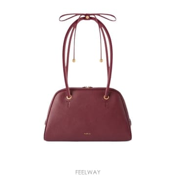 26FW FURLA POPPY M   탑 핸들 백 in Grained 레더 WB02109BX45734908S