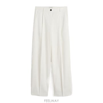 26FW Toteme 싱글 pleat organic 코튼 trousers in 화이트 263WRB0417FB