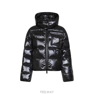 Moncler 26SS Moncler ��Ʈ Andro �ٿ� ���� with �ĵ� L10931A00094597EU999 TP526SS Moncler ��Ʈ Andro �ٿ� ���� with �ĵ� L10931A000