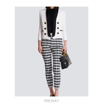 25FW Balmain Cropped 자켓 With Buttons DF1SI532ME54GAB TP57676