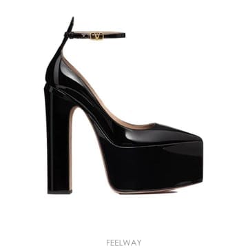 23SS Valentino 발렌티노   Tan Go patent 레더 pointy toe pumps 1W0S