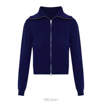 26SS 질샌더 가디건 with a 와이드 collar J03HP0025J14837420 TP57380302