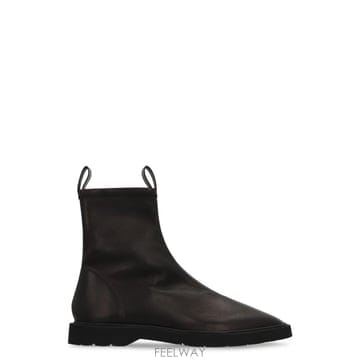 CELINE 26SS Celine ���� flow in ���� 365495270C38NO TP57851096426SS Celine ���� flow in ���� 365495270C38NO TP5785109