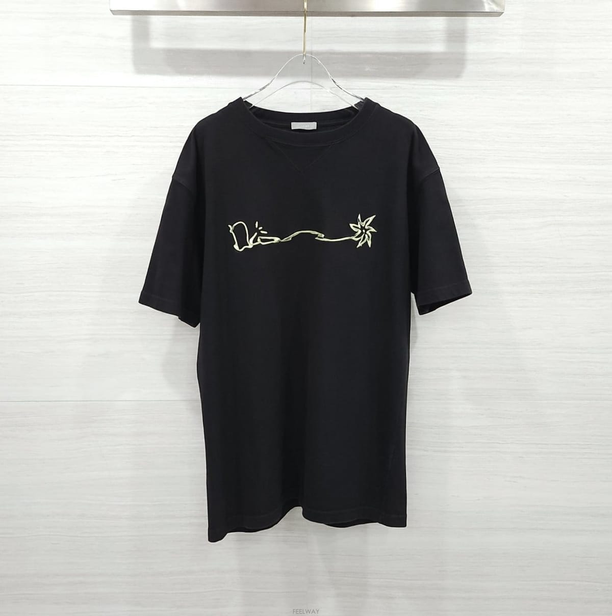 DIOR [������] L / ��� X Ĵ�ͽ� �� ���� �ΰ� ���� Ƽ���� 283J685C0554[������] L / ��� X Ĵ�ͽ� �� ���� �ΰ� ���� Ƽ���� 28