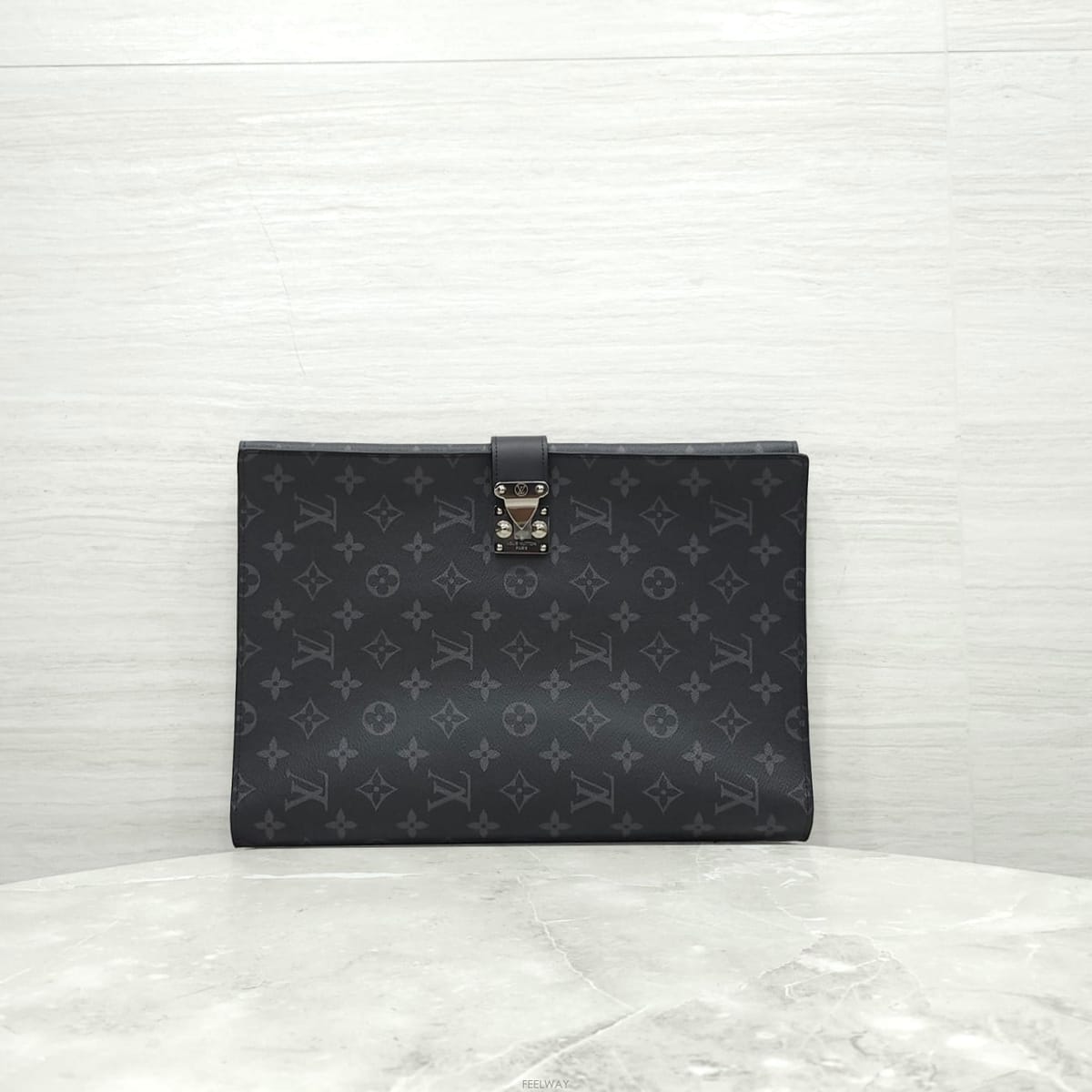 Louis Vuitton [������] ���̺��� ���׷� ��Ŭ���� ���� �׺��� ���̽� Ŭ��ġ GI0273[������] ���̺��� ���׷� ��Ŭ���� ���� �׺��� ���̽�