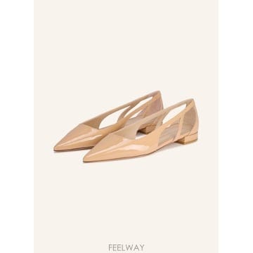 스튜어트와이츠먼 STUART 파워 CUTOUT FLAT patent 레더 ballerina flats wit