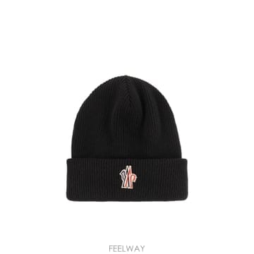 25FW Moncler Cap With Application K20973B00006M1115999 TP570
