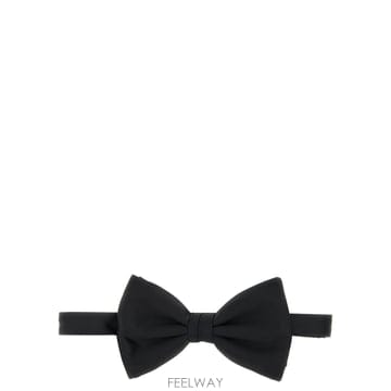 Brioni 26FW BRIONI ��ũ ���� Ÿ�� O1L200PZ4111000 TP57039466526FW BRIONI ��ũ ���� Ÿ�� O1L200PZ4111000 TP570394665