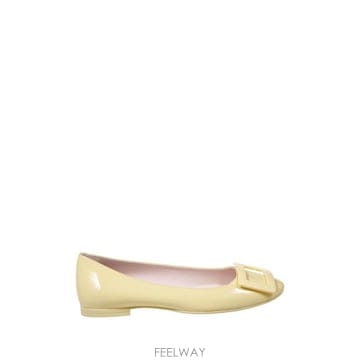Roger Vivier 26SS ���� ��� GOMMETTINE ROUNDY LACQ 05 BALLERINA RVW66834910D26SS ���� ��� GOMMETTINE ROUNDY LACQ 05 BALLERINA R