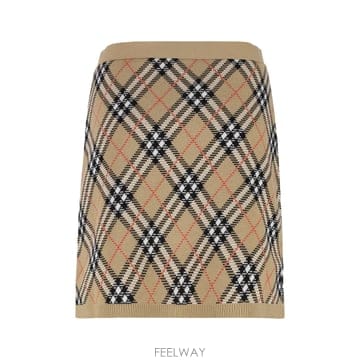 Burberry 25FW Burberry �� �� ����� blend üũ �̴� ��ĿƮ 8110604168187C1309 TP525FW Burberry �� �� ����� blend üũ �̴� ��ĿƮ 8110