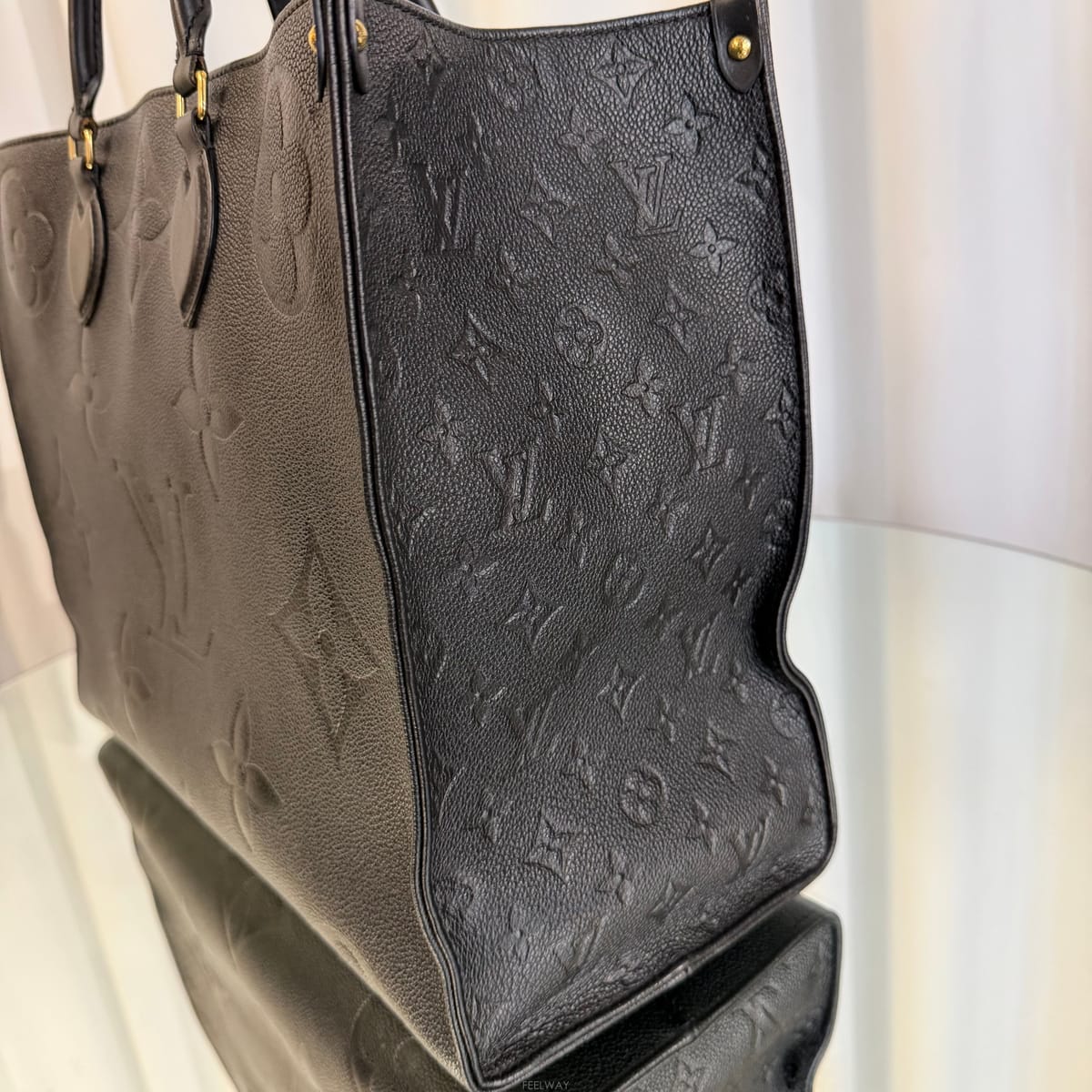Louis Vuitton ���̺��� ���׷� �Ӷ߷��� �´��� GM���̺��� ���׷� �Ӷ߷��� �´��� GM