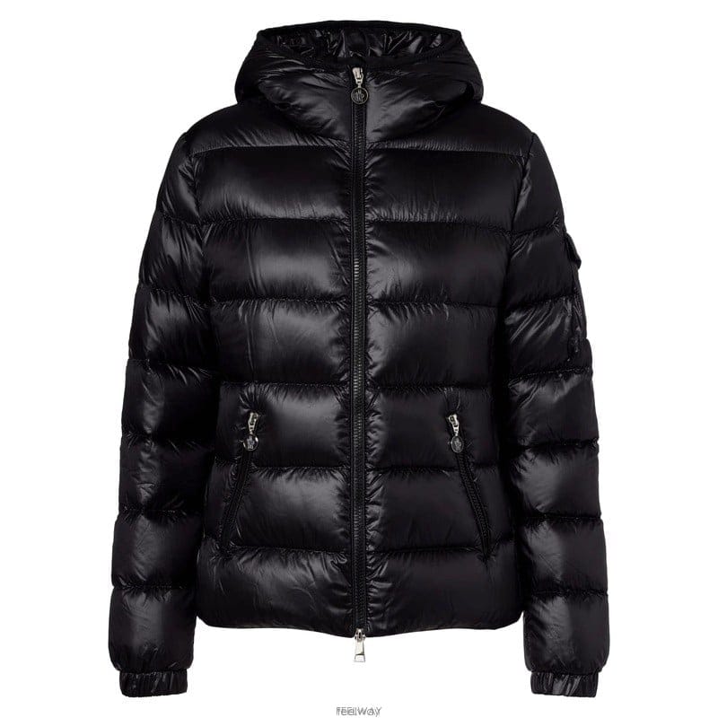 Moncler 26SS ��Ŭ���� �۷��� ���� �ٿ� ���� 1A00097 597YG 99926SS ��Ŭ���� �۷��� ���� �ٿ� ���� 1A00097 597YG 999