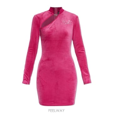 Versace 25FW ������ü ���� �巹�� 79HAO9A1J0241474 TP57367878725FW ������ü ���� �巹�� 79HAO9A1J0241474 TP573678787