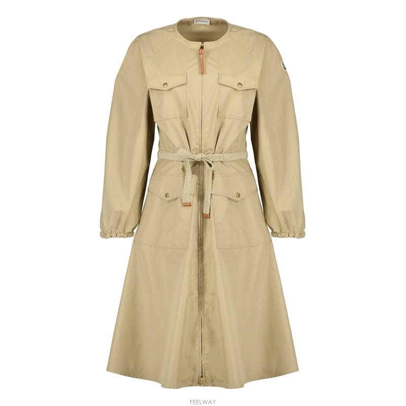 Moncler 26SS ��Ŭ���� ��ư ���� ���ǽ� 2G00008 59866 20226SS ��Ŭ���� ��ư ���� ���ǽ� 2G00008 59866 202