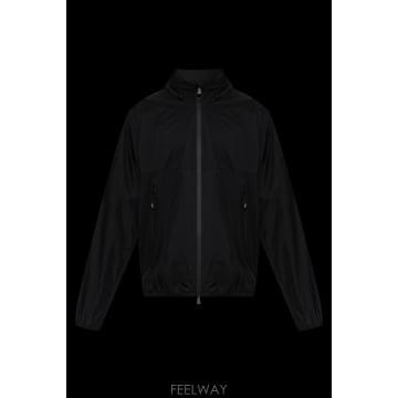 Moncler Moncler DAY NAMIC L10971A00005599AR999 TP574750064Moncler DAY NAMIC L10971A00005599AR999 TP574750064