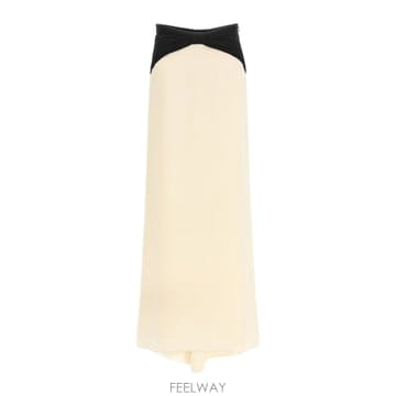 Valentino 26SS Valentino ���� �巹�� BRAF151MM9Z7 TP57561968726SS Valentino ���� �巹�� BRAF151MM9Z7 TP575619687