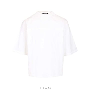Jacquemus 26SS ��ũ���� Atelier ��ư T ���� 26ETSM00610AJ000291NV TP57080053626SS ��ũ���� Atelier ��ư T ���� 26ETSM00610AJ000291N