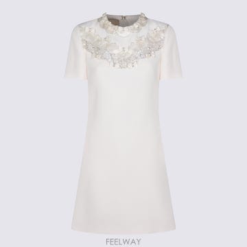 Valentino 26SS Valentino ���� �巹�� 8B3VAHG61CFA03 TP57086503026SS Valentino ���� �巹�� 8B3VAHG61CFA03 TP570865030