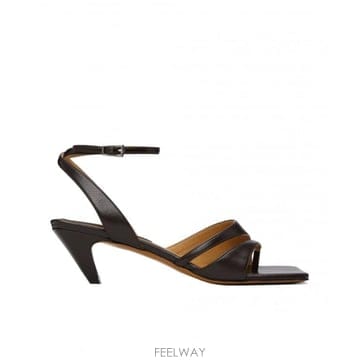 Stella McCartney 25FW ���ڶ� ��īƮ�� ���� high ���� 810558W0U702012 TP57819574625FW ���ڶ� ��īƮ�� ���� high ���� 810558W0U702012 TP