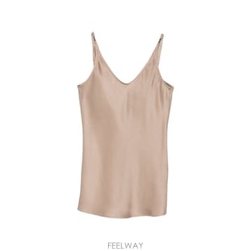 Brunello Cucinelli 26SS ���ڷ� ��ġ�ڸ� ���� ����Ʈ MB179EV802C9325 TP57405508226SS ���ڷ� ��ġ�ڸ� ���� ����Ʈ MB179EV802C9325 TP5