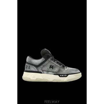 Amiri 26SS AMIRI Pebbled MA 1 ������ ���� AMSNSN10560001 TP57448099826SS AMIRI Pebbled MA 1 ������ ���� AMSNSN10560001 TP5