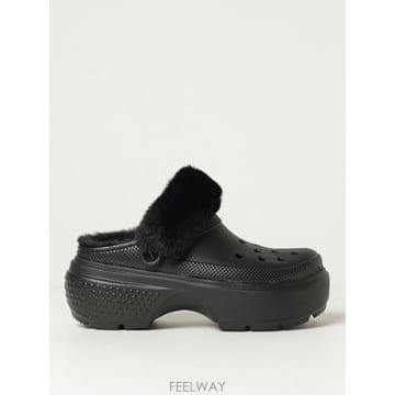 23FW CROCS Sabot Stomp Crocs in Eva e pelliccia sintetica 20