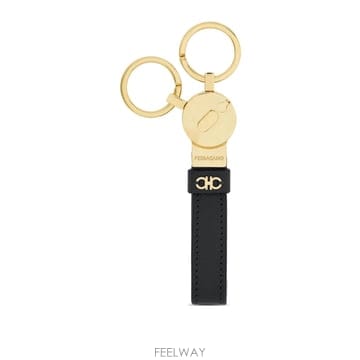 Ferragamo 26SS ����䷹ ��󰡸� Micro Gancio Hammered ���� Ű Ȧ�� 6615780779919 T26SS ����䷹ ��󰡸� Micro Gancio Hammered ���� Ű 