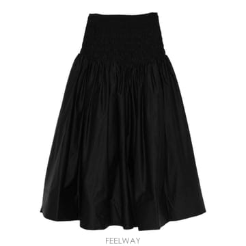 Self Portrait 26SS Self portrait ���� �巹�� RS26212MSKB TP57218473326SS Self portrait ���� �巹�� RS26212MSKB TP572184733