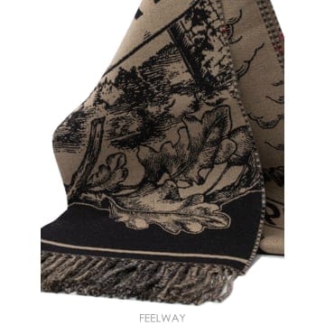 Burberry 26FW Burberry Gallant Knight Fringed ��ī�� 8073768 TP57707367126FW Burberry Gallant Knight Fringed ��ī�� 8073768 TP