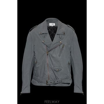 Maison Margiela 26SS �������������� Insulated ���� with epaulets SH0AM0081M35741855 T26SS �������������� Insulated ���� with epaulets SH0AM