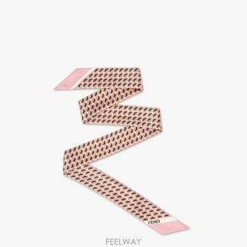 FENDI 26SS Fendi ��ũ foulard FXT011AYLBF0B8Y TP57621585526SS Fendi ��ũ foulard FXT011AYLBF0B8Y TP576215855