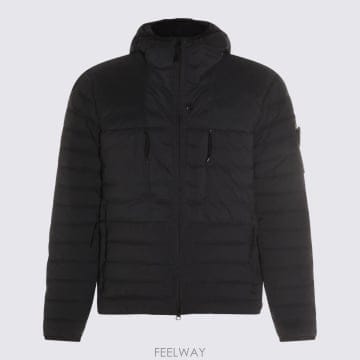 Stone Island 26SS ������Ϸ��� �ٿ� ���� with �ĵ� L1S154100107S0183V0020 TP57048510526SS ������Ϸ��� �ٿ� ���� with �ĵ� L1S154100107S018