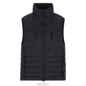 Stone Island 26SS ������Ϸ��� Quilted ����Ʈ with stand �� collar L1S15G100007S01826SS ������Ϸ��� Quilted ����Ʈ with stand �� collar 